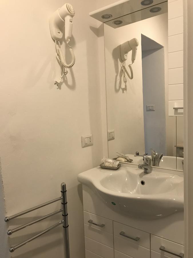 B&B Tredomus Tresnuraghes Eksteriør bilde