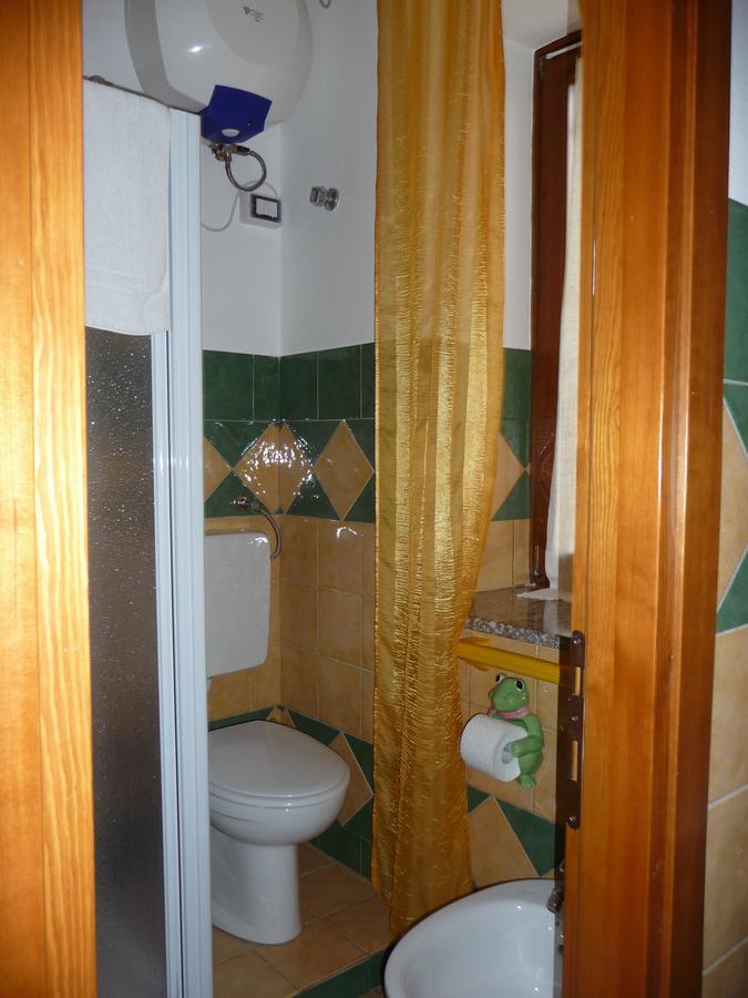 B&B Tredomus Tresnuraghes Eksteriør bilde